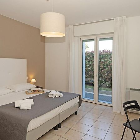 Residenza Miralago By Wonderful Italy Desenzano del Garda Buitenkant foto
