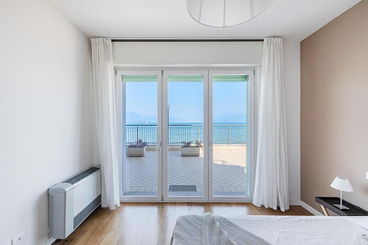 Residenza Miralago By Wonderful Italy Desenzano del Garda Buitenkant foto