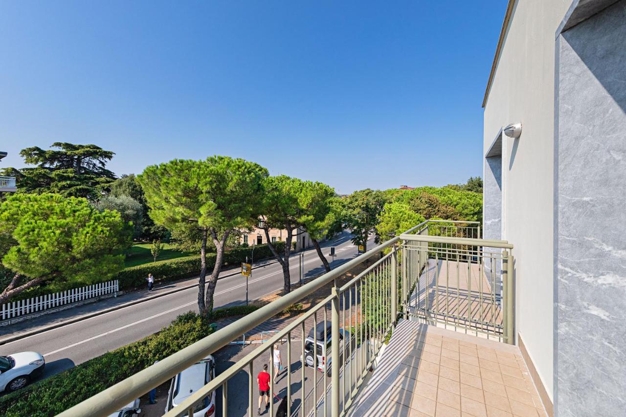 Residenza Miralago By Wonderful Italy Desenzano del Garda Buitenkant foto